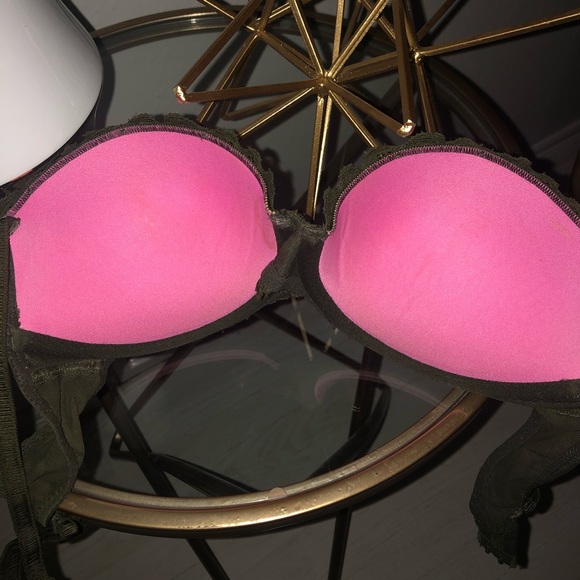 PINK Bra - Picture 4 of 5